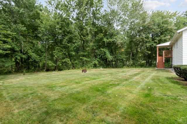 18 Cowdrey Ln, Acton, MA 01720