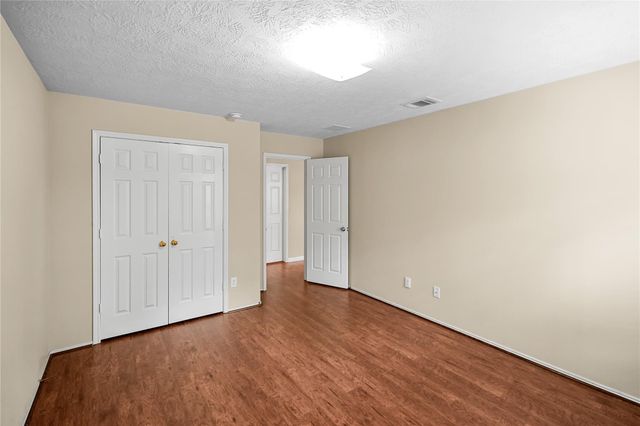 1006 Stillgate Ct Court, Spring, TX 77373