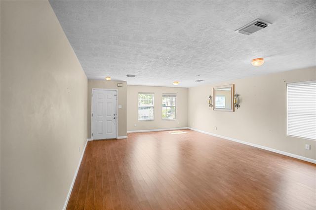 1006 Stillgate Ct Court, Spring, TX 77373