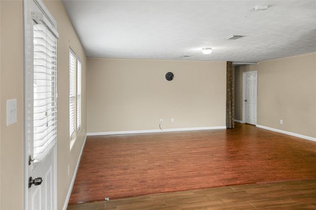 1006 Stillgate Ct Court, Spring, TX 77373