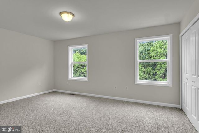 837 GREGS DR, Harrisburg, PA 17111