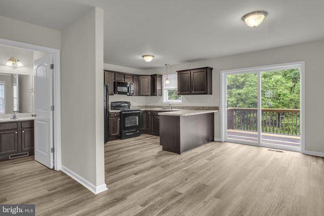 837 GREGS DR, Harrisburg, PA 17111