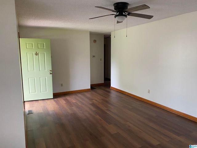 2394 ZINNIA DRIVE, Hueytown, AL 35023