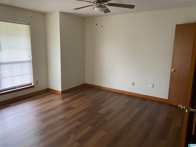 2394 ZINNIA DRIVE, Hueytown, AL 35023