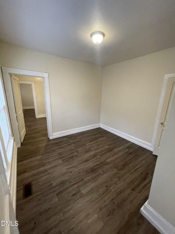 305 Kennedy Street, Raleigh, NC 27610