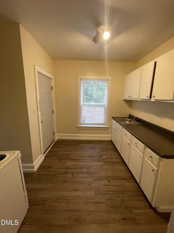 305 Kennedy Street, Raleigh, NC 27610