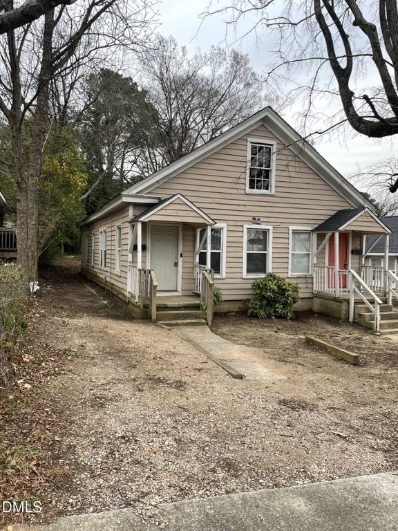 305 Kennedy Street, Raleigh, NC 27610