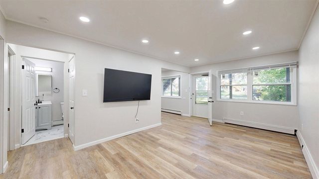 124 Allen Drive Unit: 1, Ann Arbor, MI 48103