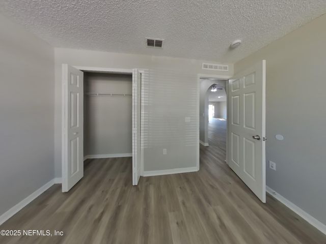 4138 CLEARBROOK COVE Road, Jacksonville, FL 32218