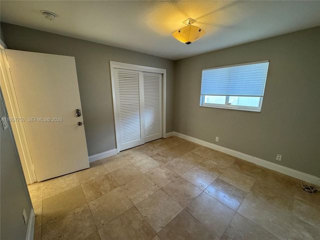 5920 SW 14th St, Plantation, FL 33317