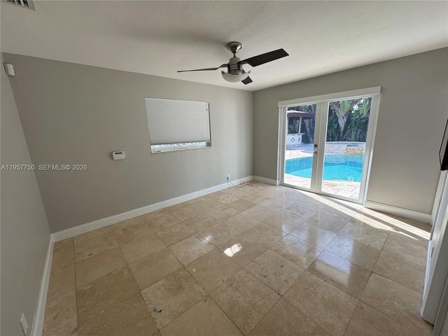 5920 SW 14th St, Plantation, FL 33317