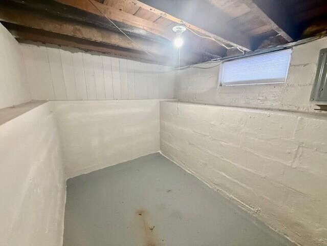 415 W Forest Avenue, Muskegon, MI 49441