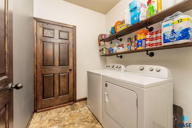 7121 S Bridger Pl Place, Sioux Falls, SD 57108