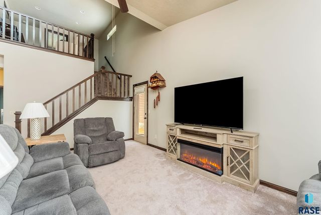 7121 S Bridger Pl Place, Sioux Falls, SD 57108