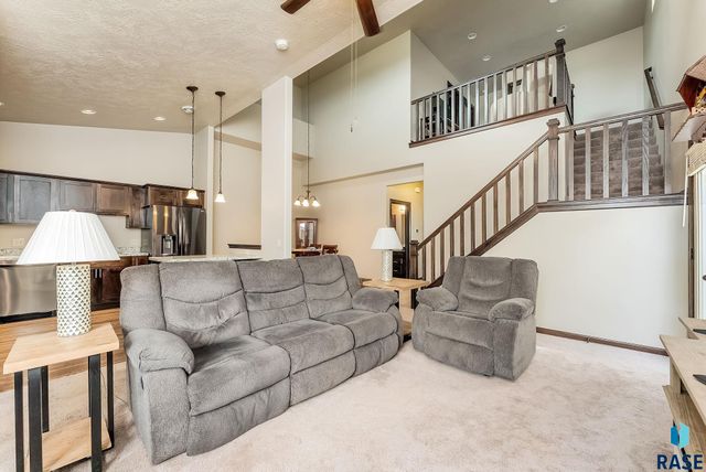 7121 S Bridger Pl Place, Sioux Falls, SD 57108