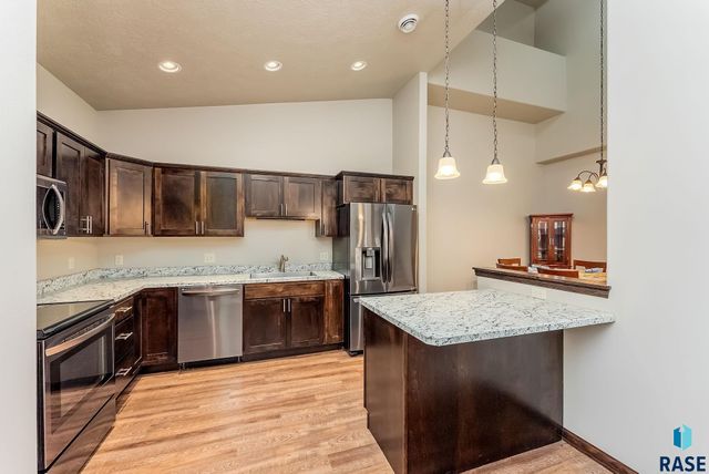 7121 S Bridger Pl Place, Sioux Falls, SD 57108