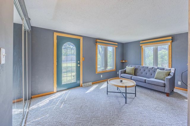 501 Main Street NW, Coon Rapids, MN 55448