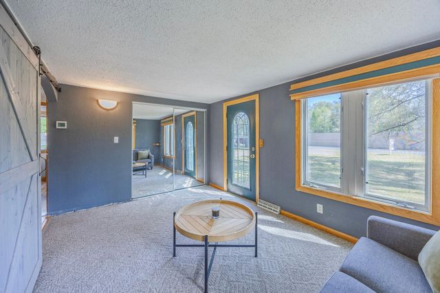 501 Main Street NW, Coon Rapids, MN 55448