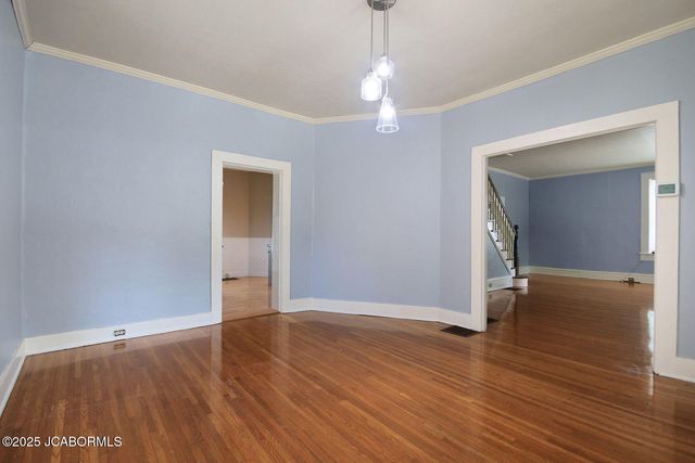 1119 E MCCARTY STREET, Jefferson City, MO 65101