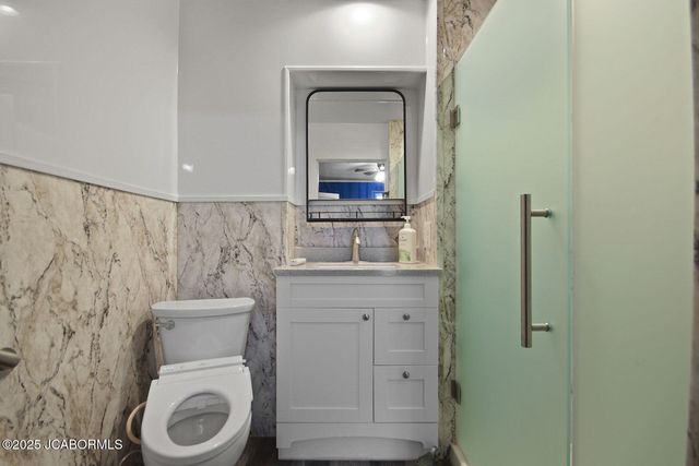 1119 E MCCARTY STREET, Jefferson City, MO 65101