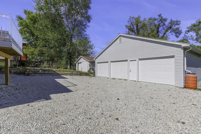 1119 E MCCARTY STREET, Jefferson City, MO 65101