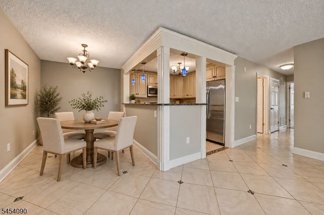 403 Reading Cir, Bridgewater Twp., NJ 08807