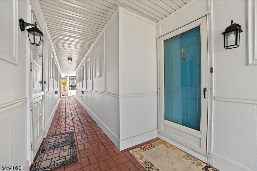 403 Reading Cir, Bridgewater Twp., NJ 08807 — photo 2