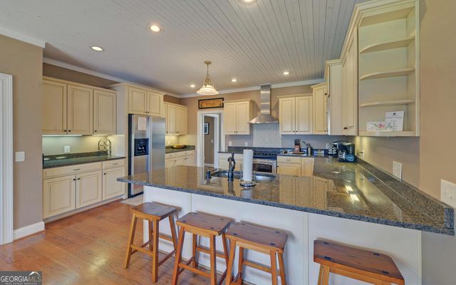 29 Cottage Lane, Toccoa, GA 30577