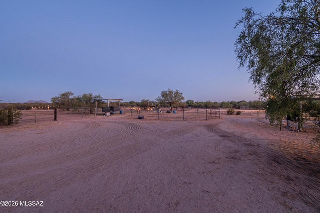 13045 N Trico Road, Marana, AZ 85653