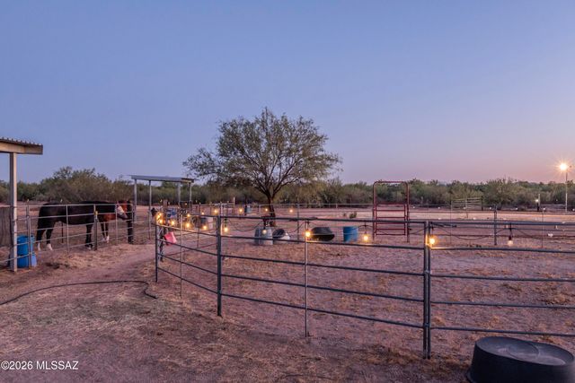 13045 N Trico Road, Marana, AZ 85653