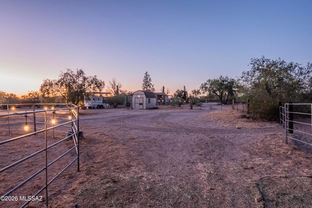 13045 N Trico Road, Marana, AZ 85653