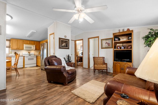 13045 N Trico Road, Marana, AZ 85653