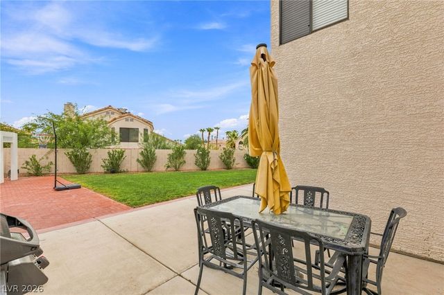 2638 Douglas Circle, Henderson, NV 89074