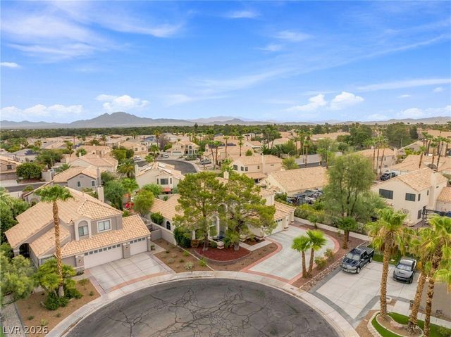 2638 Douglas Circle, Henderson, NV 89074