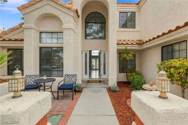 2638 Douglas Circle, Henderson, NV 89074