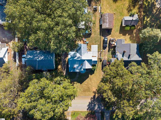 6 Berkley Avenue, Greenville, SC 29609