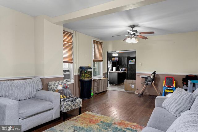 702 W MAIN STREET, Waynesboro, PA 17268