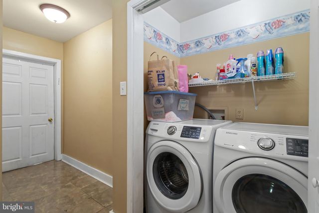 702 W MAIN STREET, Waynesboro, PA 17268