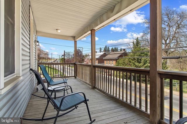 702 W MAIN STREET, Waynesboro, PA 17268