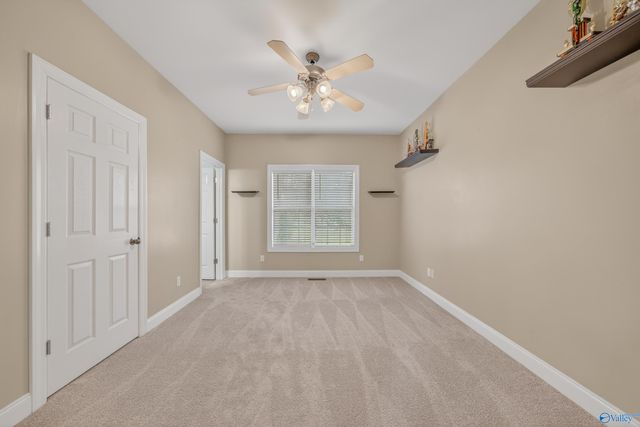 230 Twin Lakes Drive, New Market, AL 35761