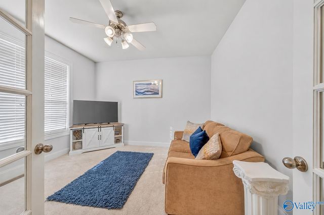 230 Twin Lakes Drive, New Market, AL 35761