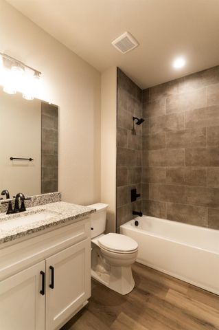 329 String Prairie WAY, Smithville, TX 78957