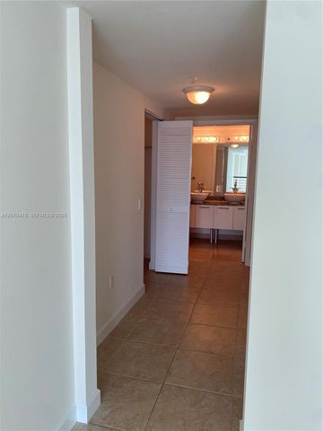 41 SE 5th Street 2405, Miami, FL 33131