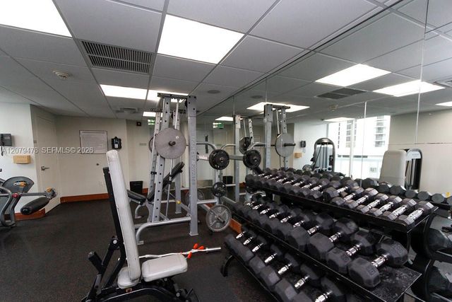 41 SE 5th Street 2405, Miami, FL 33131