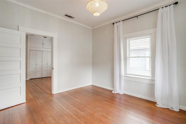 1405 S Henderson Street, Fort Worth, TX 76104