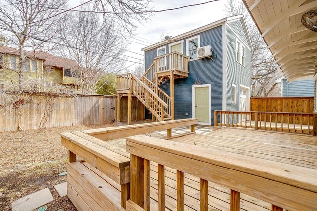1405 S Henderson Street, Fort Worth, TX 76104
