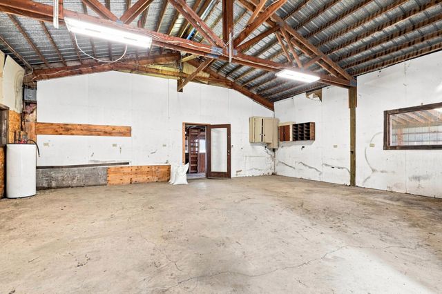 1612 W Mason Rd, Deer Park, WA 99006