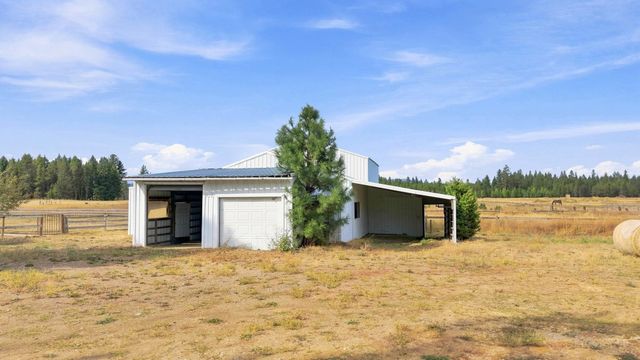 1612 W Mason Rd, Deer Park, WA 99006