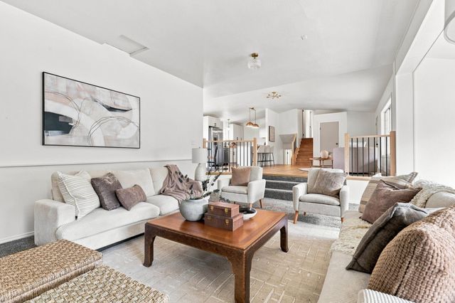 1612 W Mason Rd, Deer Park, WA 99006
