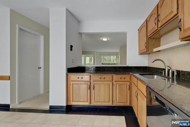 257 Mountain View Drive, Mahwah, NJ 07430